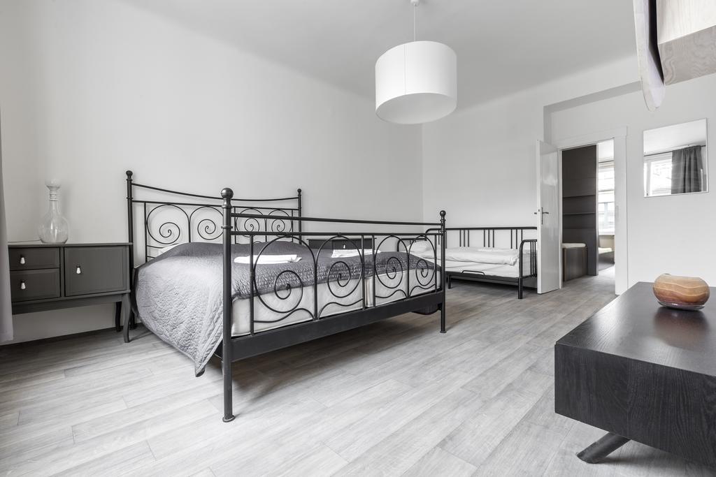 Premier Apartments Old Town Hradebni 프라하 외부 사진